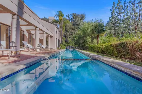 Exterior - 1265 Chateau Rd, Pasadena, CA 91105 photo 2 of 14