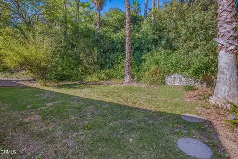 Exterior - 1265 Chateau Rd, Pasadena, CA 91105 photo 10 of 14