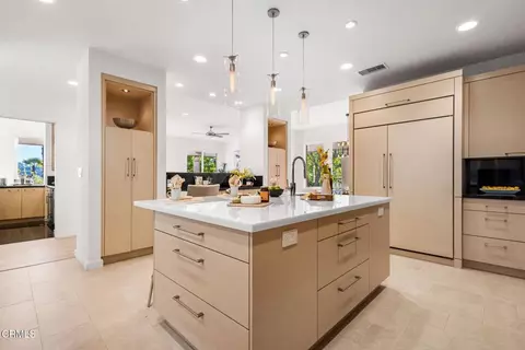 Kitchen - 1265 Chateau Rd, Pasadena, CA 91105 photo 5 of 5