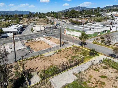 916 Marcheta St, Altadena, CA 91001