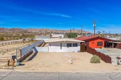 61714 Commercial St, Joshua Tree, CA 92252 photo 2