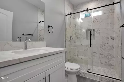 Bath - 45060 Andale Ave, Lancaster, CA 93535 photo 1 of 4