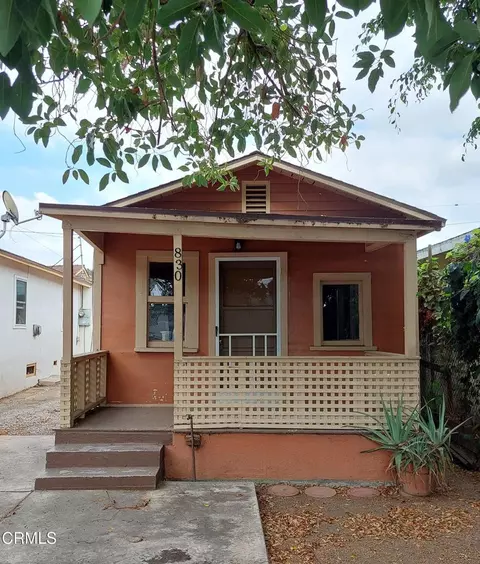 830 N Humphreys Ave, East Los Angeles, CA 90022