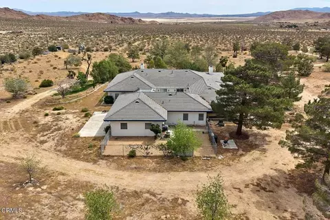 13088 Sunset Dr, Lucerne Valley, CA 92356