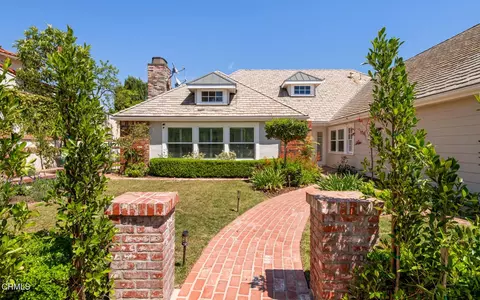 2596 Wallingford Dr, Beverly Hills, CA 90210