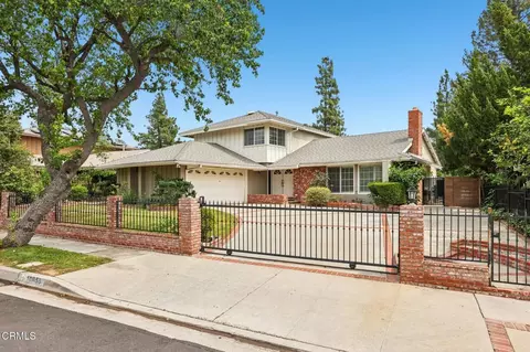 10856 Topeka Dr, Porter Ranch, CA 91326