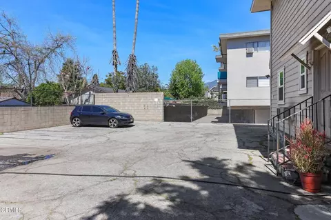 Exterior - 421 N Euclid Ave, Pasadena, CA 91101 photo 6 of 6