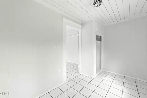 Entry Way - 3633 Kansas Ave, Riverside, CA 92507 photo 7 of 7