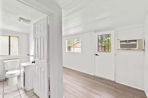Entry Way - 3633 Kansas Ave, Riverside, CA 92507 photo 4 of 7