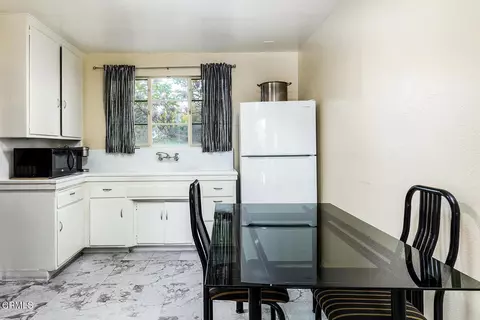 Dining - 1500 Navarro Ave, Pasadena, CA 91103 photo 1 of 1