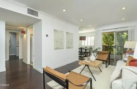 355 S Madison #212, Pasadena, CA 91101