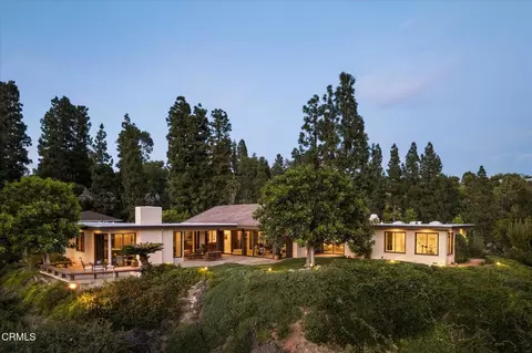 1279 Chateau Rd, Pasadena, CA 91105