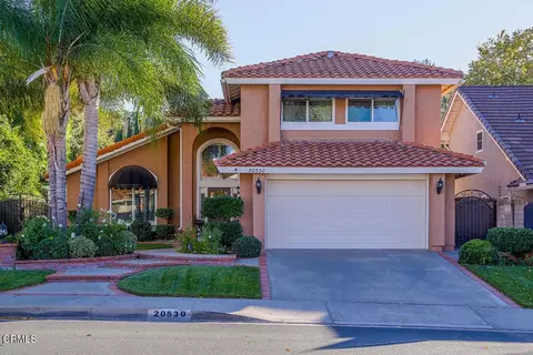 20530 Lisa Gail Dr, Santa Clarita, CA 91350