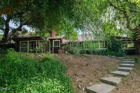 1900 Niodrara Dr, Glendale, CA 91208