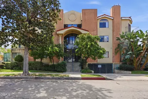 450 W Dryden St #303, Glendale, CA 91202