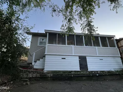 Exterior - 7078 High Cliff Trl, Tujunga, CA 91042 photo 6 of 16