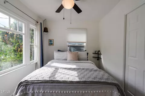 Bedroom - 7078 High Cliff Trl, Tujunga, CA 91042 photo 5 of 7