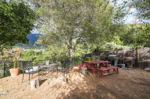 Exterior - 7078 High Cliff Trl, Tujunga, CA 91042 photo 9 of 16