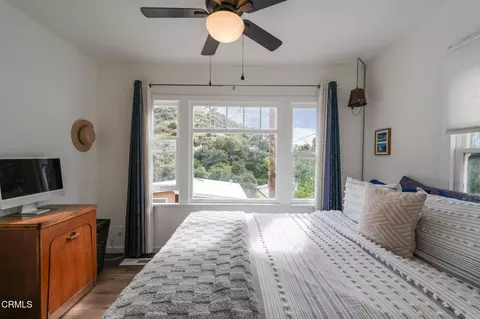 Bedroom - 7078 High Cliff Trl, Tujunga, CA 91042 photo 7 of 7