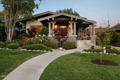 1260 N Michigan Ave, Pasadena, CA 91104