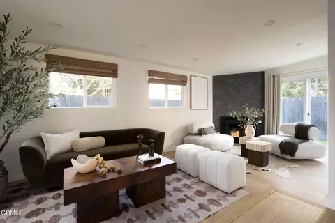 Living - 950 N Summit Ave, Pasadena, CA 91103 photo 2 of 3