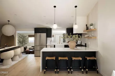 Kitchen - 950 N Summit Ave, Pasadena, CA 91103 photo 1 of 4