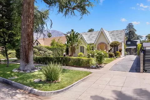 2120 Navarro Ave, Altadena, CA 91001
