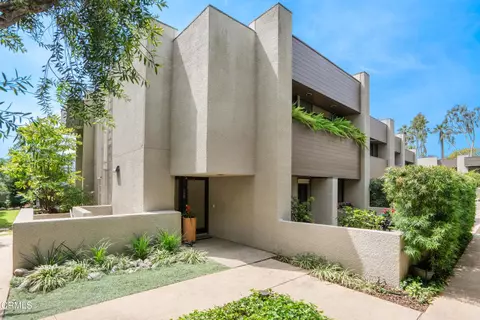 108 S Grand Ave, Pasadena, CA 91105