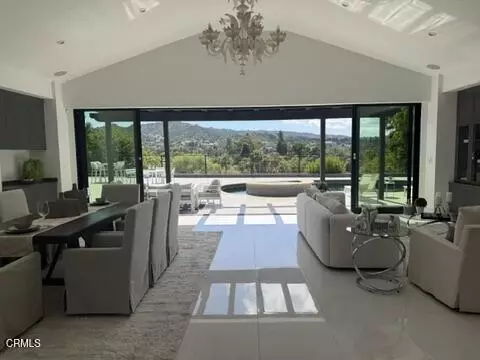 4423 Bergamo Dr, Encino, CA 91436