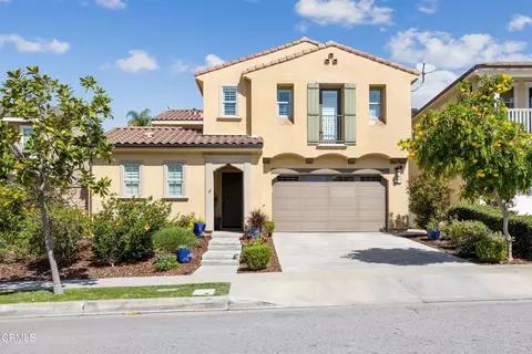 627 E Orange Blossom Way E, Azusa, CA 91702