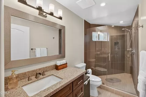 Bath - 9325 La Shell Dr, Tujunga, CA 91042 photo 3 of 3