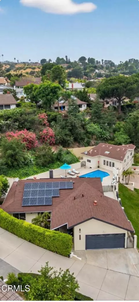 View/Area - 9325 La Shell Dr, Tujunga, CA 91042 photo 2 of 8