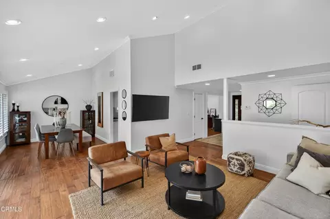 Other - 9325 La Shell Dr, Tujunga, CA 91042 photo 4 of 11