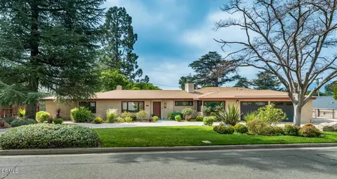 2136 Sunnybank Dr, La Canada Flintridge, CA 91011