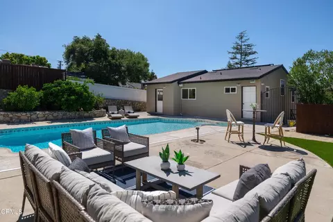 Exterior - 2423 Laughlin Ave, La Crescenta, CA 91214 photo 8 of 13
