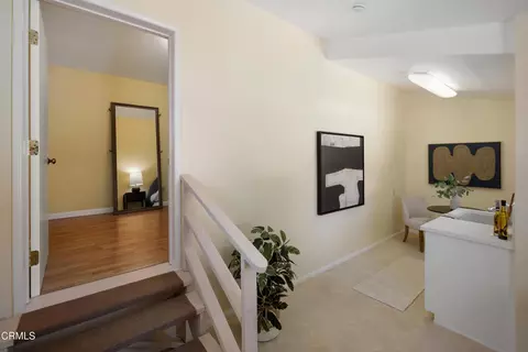 Entry Way - 2423 Laughlin Ave, La Crescenta, CA 91214 photo 2 of 2