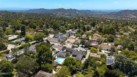 View/Area - 2423 Laughlin Ave, La Crescenta, CA 91214 photo 3 of 3