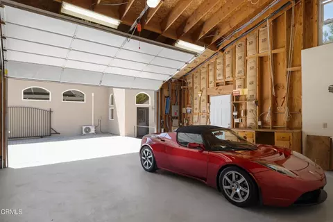 Exterior - 2423 Laughlin Ave, La Crescenta, CA 91214 photo 11 of 13