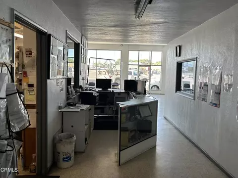 1401 W Main St, Barstow, CA 92311 photo 51