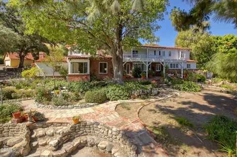 8660 Apperson St, Sunland, CA 91040