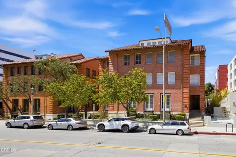 139 S Los Robles Ave #205, Pasadena, CA 91101