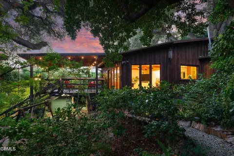 481 Woodland Dr, Sierra Madre, CA 91024