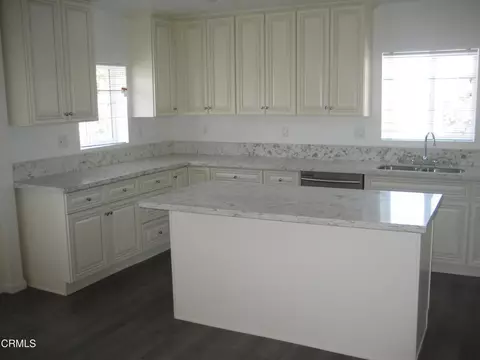 10143 Mountair Ave, Tujunga, CA 91042 photo 4
