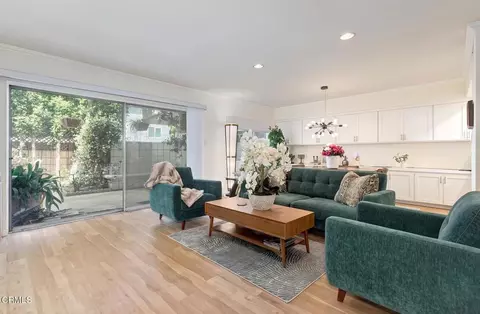 385 S Oakland Ave #104, Pasadena, CA 91101