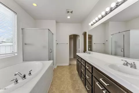 Bath - 24889 Ashtree Ct, Corona, CA 92883 photo 3 of 5