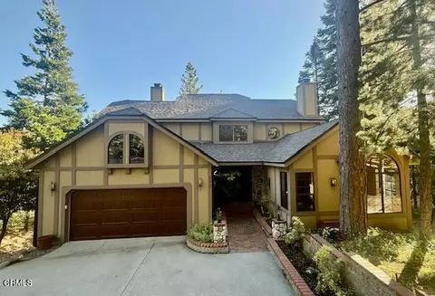 232 N Fairway Dr N, Lake Arrowhead, CA 92352