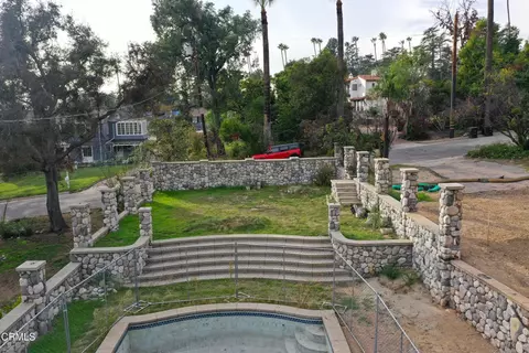 1808 E Altadena Dr, Altadena, CA 91001 photo 11