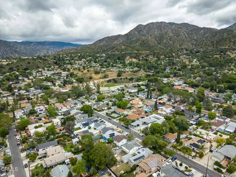 View/Area - 10611 Redmont Ave, Tujunga, CA 91042 photo 6 of 6