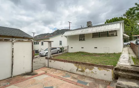 Exterior - 10611 Redmont Ave, Tujunga, CA 91042 photo 6 of 9