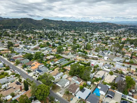 View/Area - 10611 Redmont Ave, Tujunga, CA 91042 photo 4 of 6